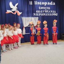 Małe serca dla wielkiej historii – występ z okazji Święta Niepodległości