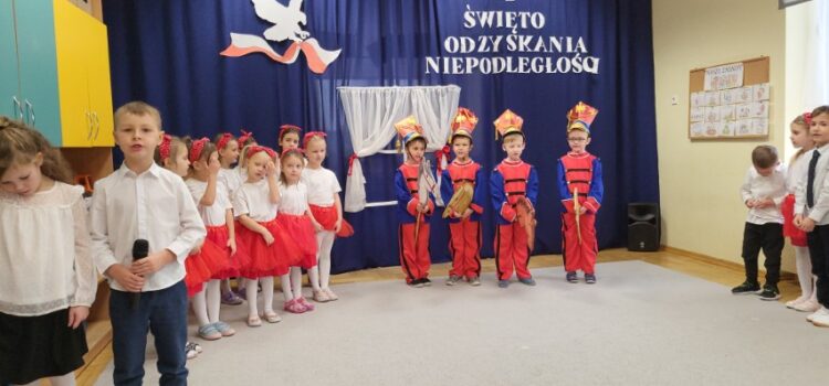 Małe serca dla wielkiej historii – występ z okazji Święta Niepodległości Małe serca dla wielkiej historii – występ z okazji Święta Niepodległości